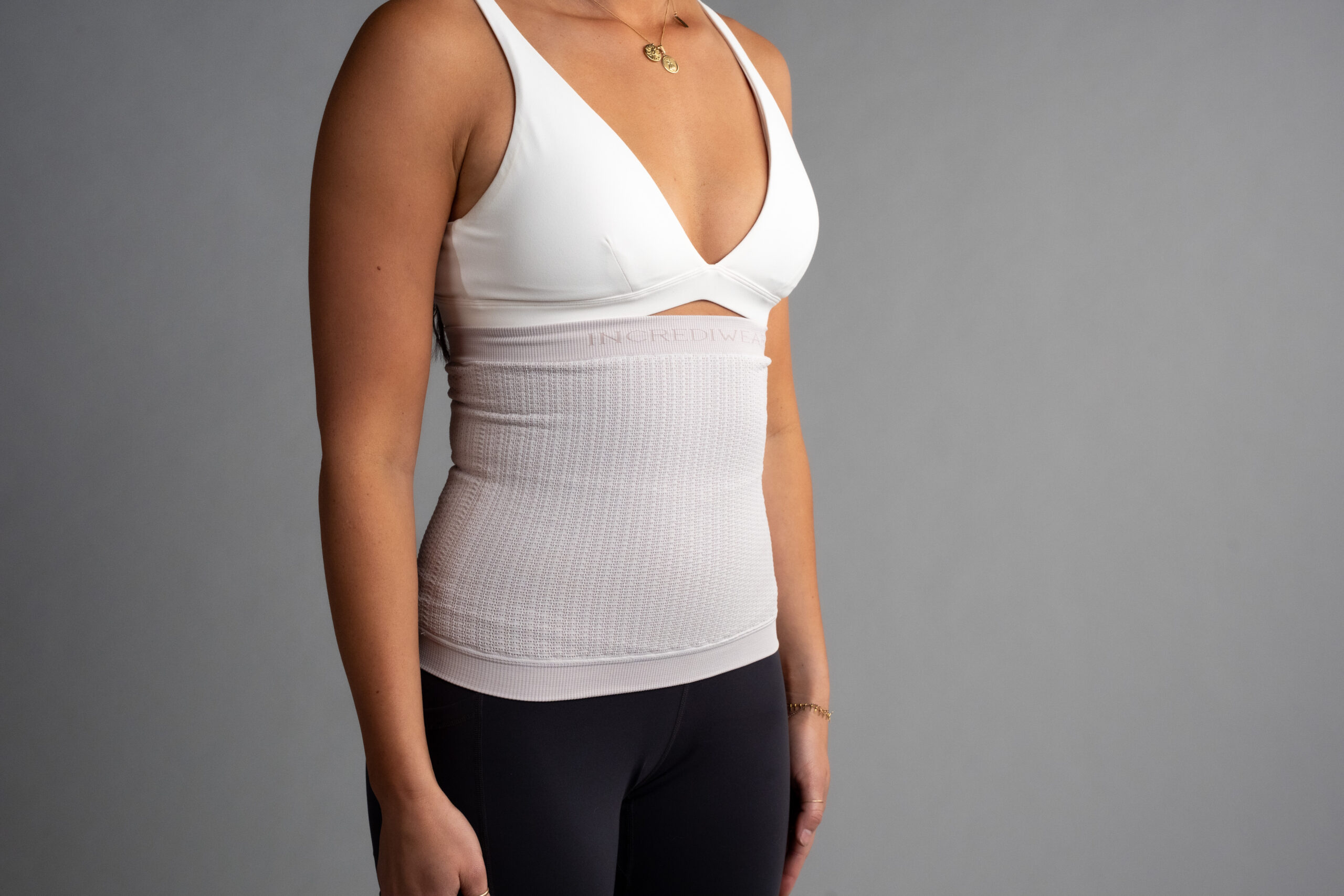 incrediwearproductshoot-145 Incrediwear keha tugiside