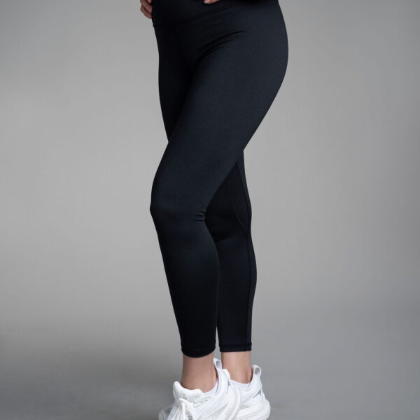 Naiste spordipüksid